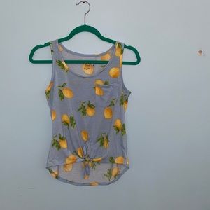 Light blue tank top with lemon design, size XS